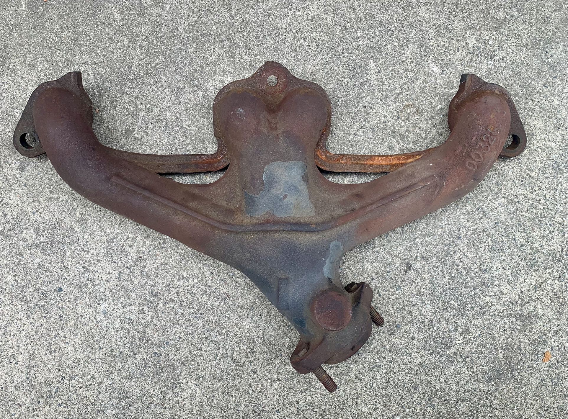 Jeep Wrangler TJ 4 Cylinder Exhaust Manifold