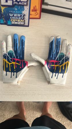 Used Grip Booster football gloves, Yourh Largs