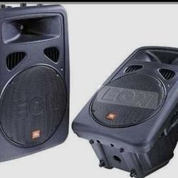 2 Stackable JBL Eon 10 G2 Speakers