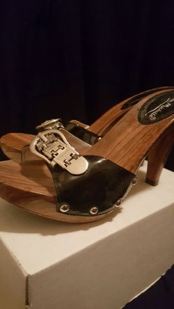 Summer sandals