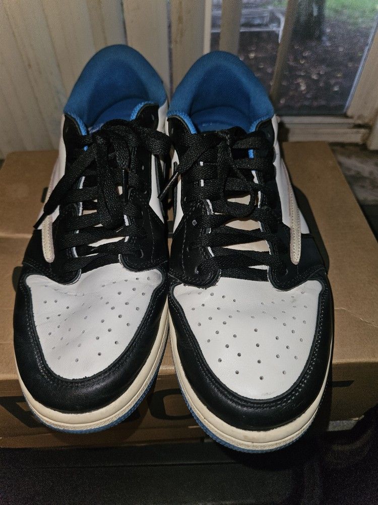Nike Sneakers Used