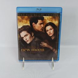 The Twilight Saga: New Moon [Blu-ray] - Blu-ray - VERY GOOD