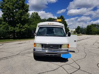 2005 Ford E350 Dually Knapaheide Cutaway