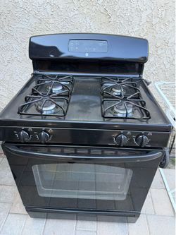 GE Stove
