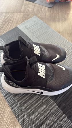 Boys Nike