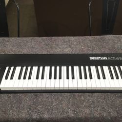 MIDIPLUS AK490 MIDI KEYBOARD
