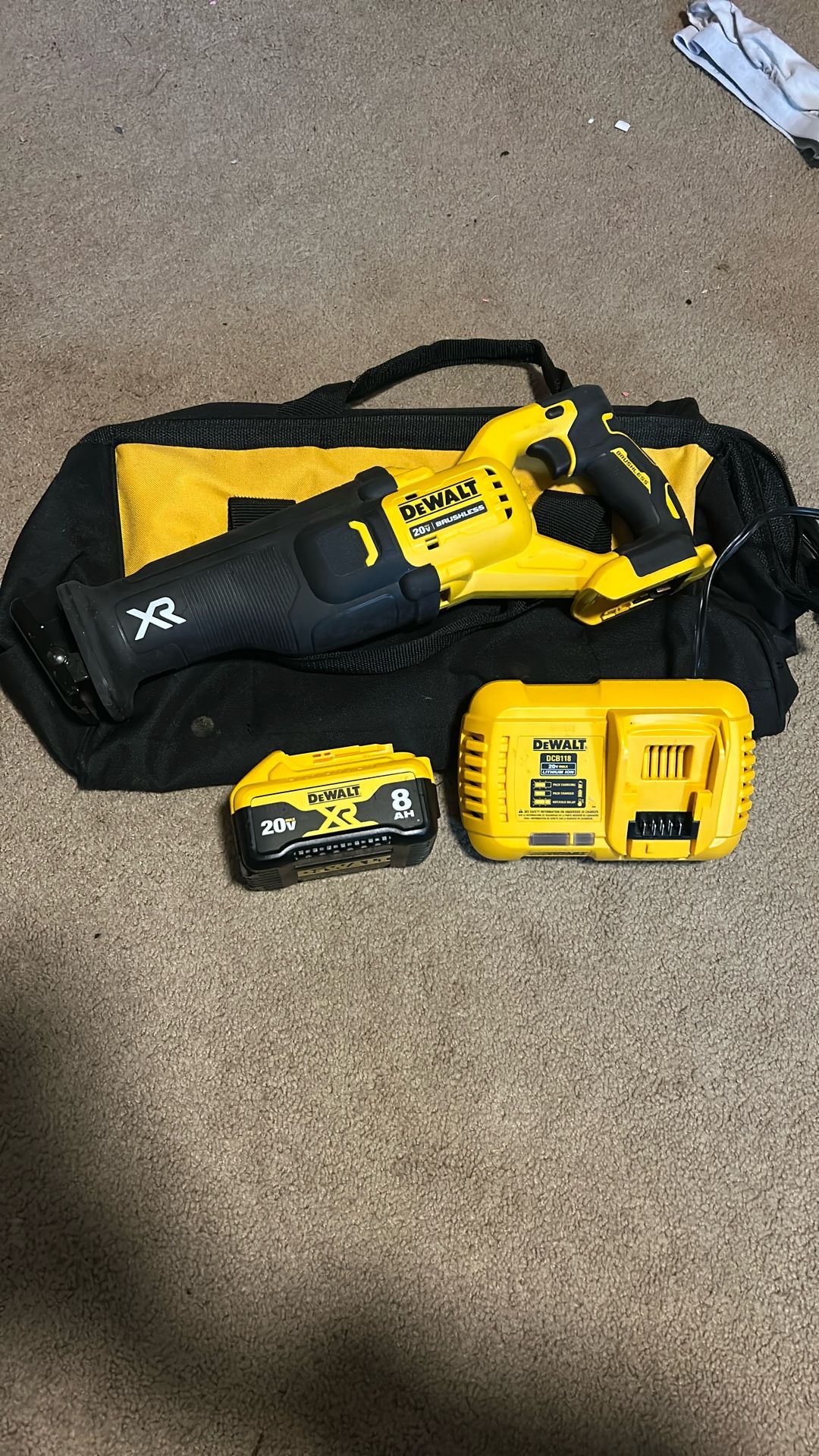 Dewalt Reciprocating Saw With Battery And Charger