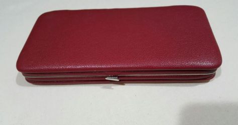 new woman's wallet