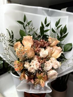 Fresh Flowers Arrangement All Occassion