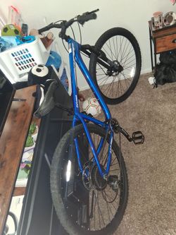 Hyper explorer 29 in bike