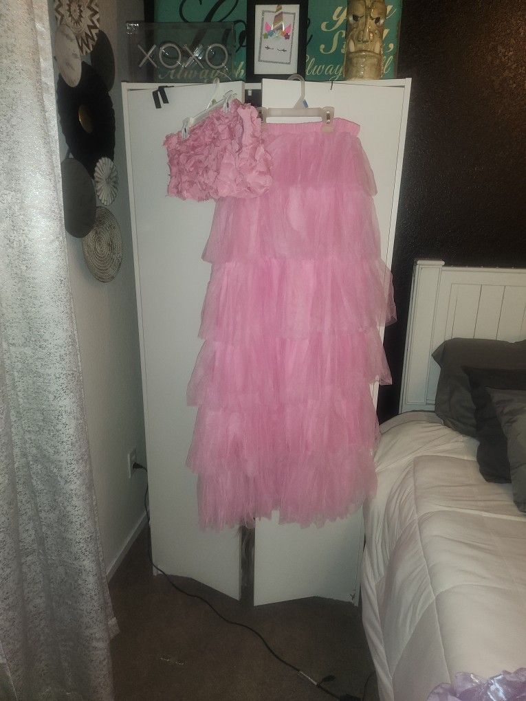 Two Piece Bubblegum Pink Prom Dress or For Weddings