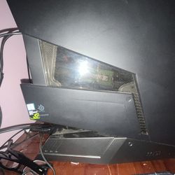 MSI Aegis 3 - i7, 16GB, 256 SSD Win10 GXT 1080