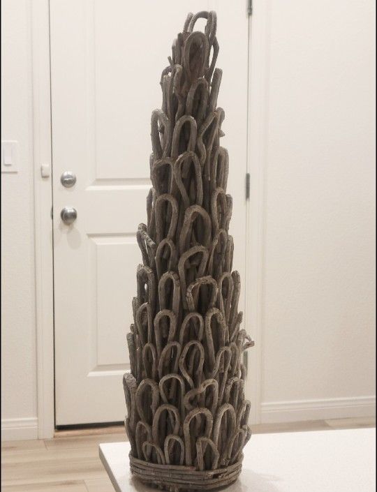 Holiday/Christmas TREE Card Display Holder Color: Grey
26" H X 6" Diameter