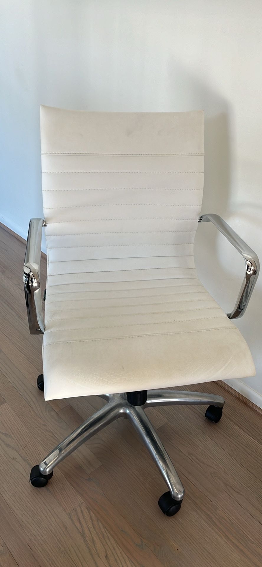 White Leather and Chrome Office Chair 