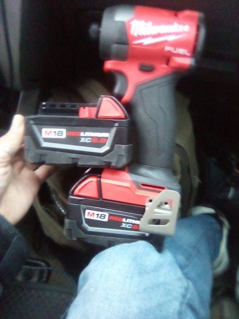 Milwaukee Impact Driver