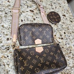 Crossbody multi pochette accessories 