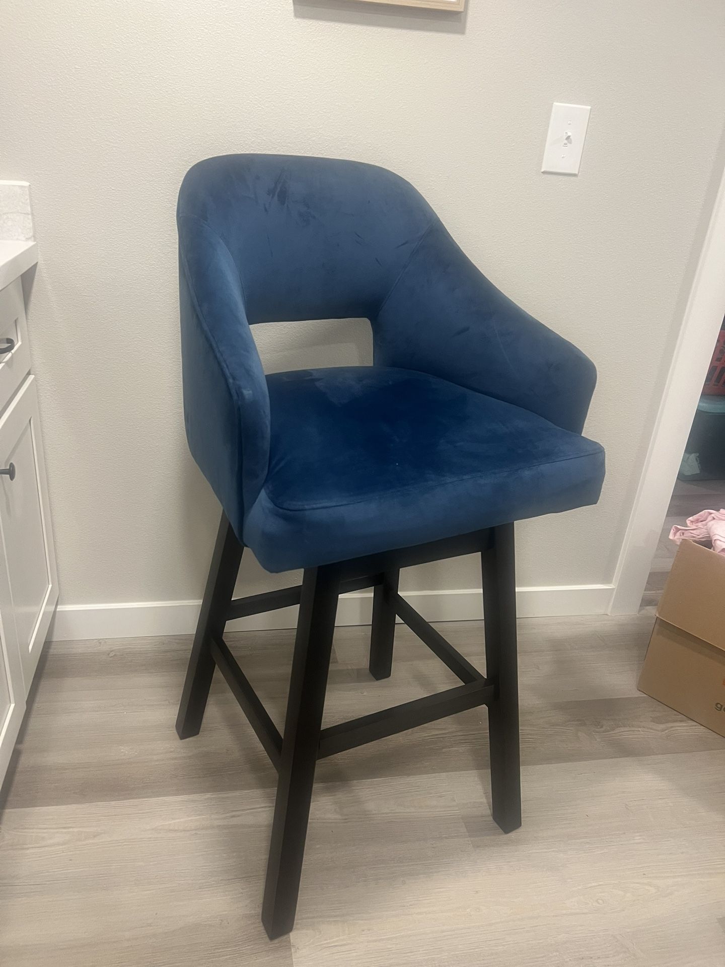 Stools X2