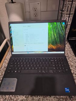 Dell touchscreen laptop