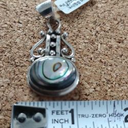 .925 Sterling Silver Abalone Oval Faceted Bead Pendant