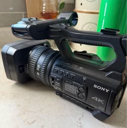 Sony 4k Camcorder