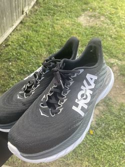 Hoka Size 11 