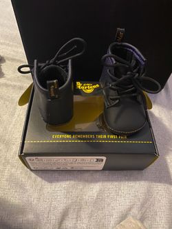 Size 2c baby doc martens