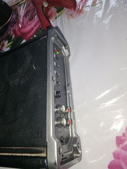 Kicker amplifier 1200 watts
