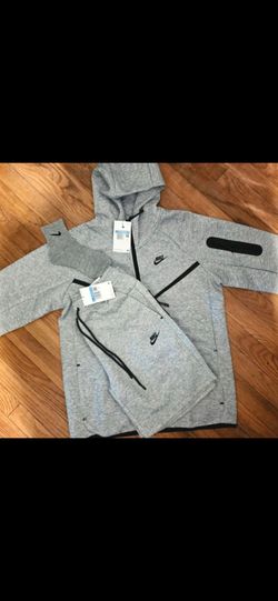 NIKE TECH SHORT SET