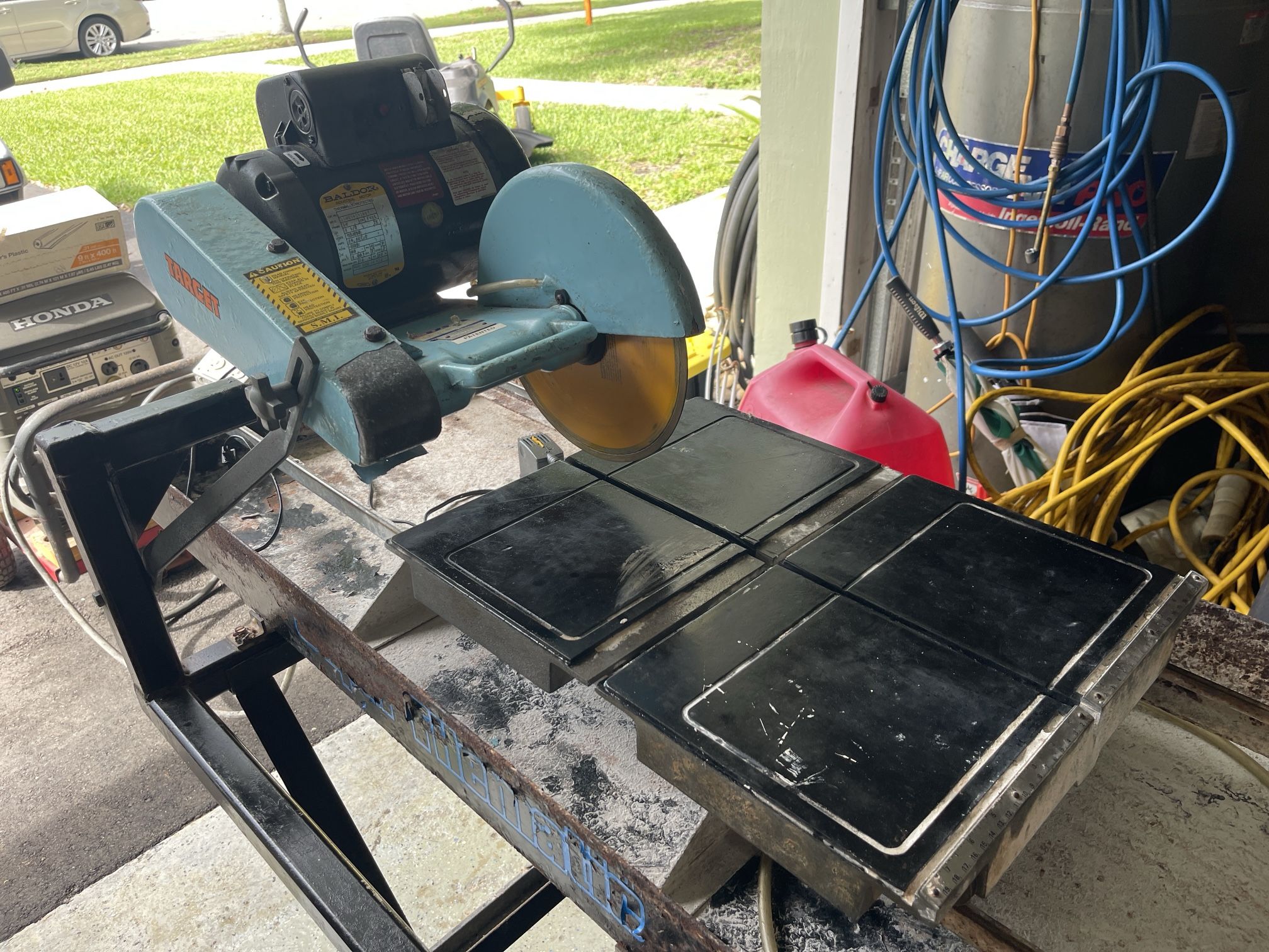 Target Tile Saw With Stand