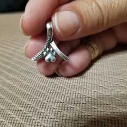 Sterling Silver Pendant With Dog Paw In  A Ribbon