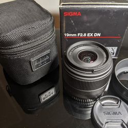 Sigma 19mm F2.8 For Sony E 