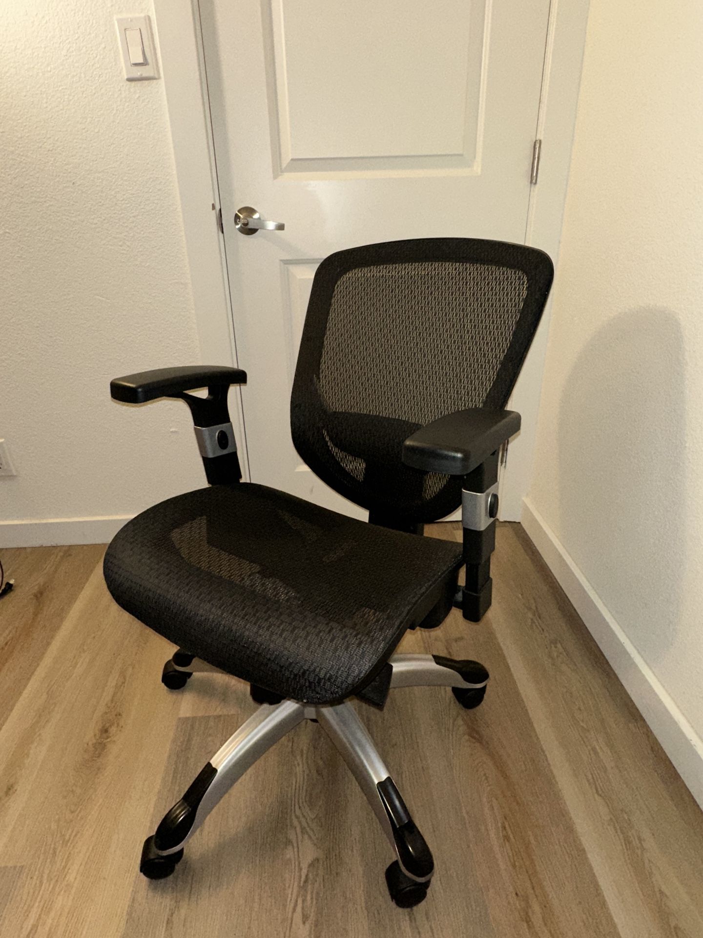 Mesh Desk Chair