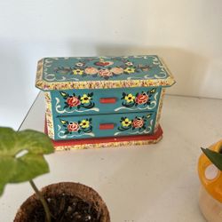 Vintage Doll Furniture Set