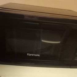 New Kenmore Microwave 