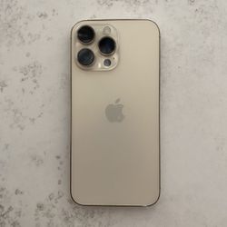 Gold iPhone 14 Pro Max 256gb