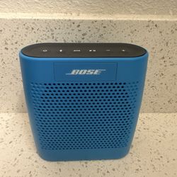 BOSE SOUNDLINK COLOR 