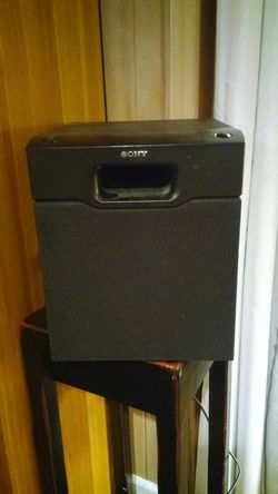 Sony 5.1 Surround Sound Speaker System SS-MSP1. (5) Speakers + Subwoofer
