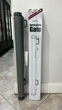 Retractable Expandable Dog Gate – Gray – Easy Wall Mount