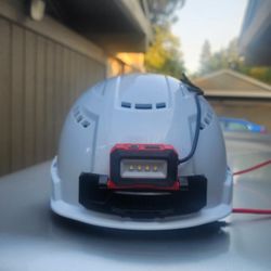 Milwaukee  Hardhat With Rechargeable  Light  New