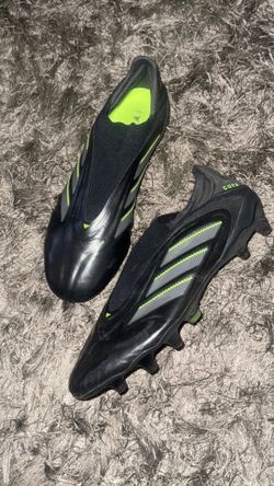 Adidas copa soccer shoes size 8.5