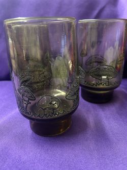 Vintage Mushroom Glass Tumblers – Set of 3 – Mid-Century Style
