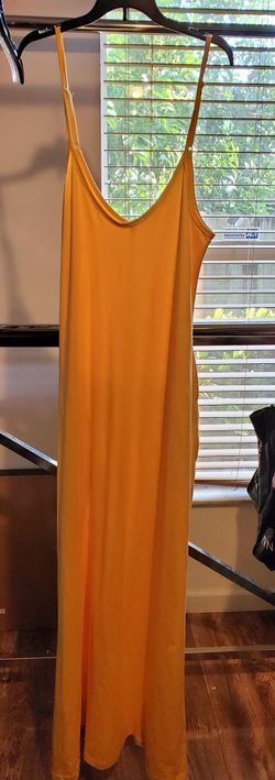 Dress long with pockets