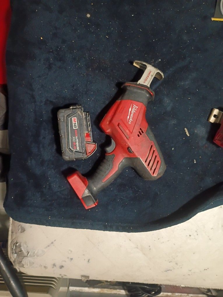 Milwaukee HackZall For $100