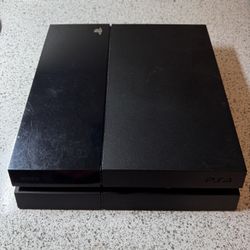 PS4 - 500GB
