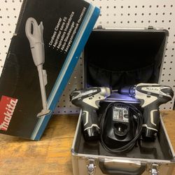 Makita 12V Drill And Vacuum 