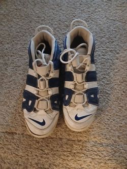 Nike Air More Uptempo Knicks - Size 9 - White / Blue - Used.