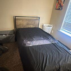 Twin set Bed With Mattress 