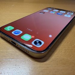 Unlocked iPhone 15 Pro Max 1TB Natural Titanium