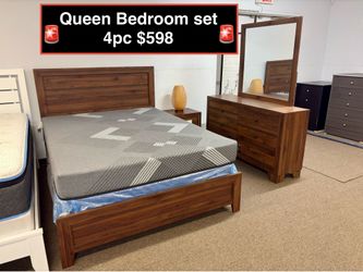 CLEARANCE SALE !!! New Queen Bedroom set 4pc