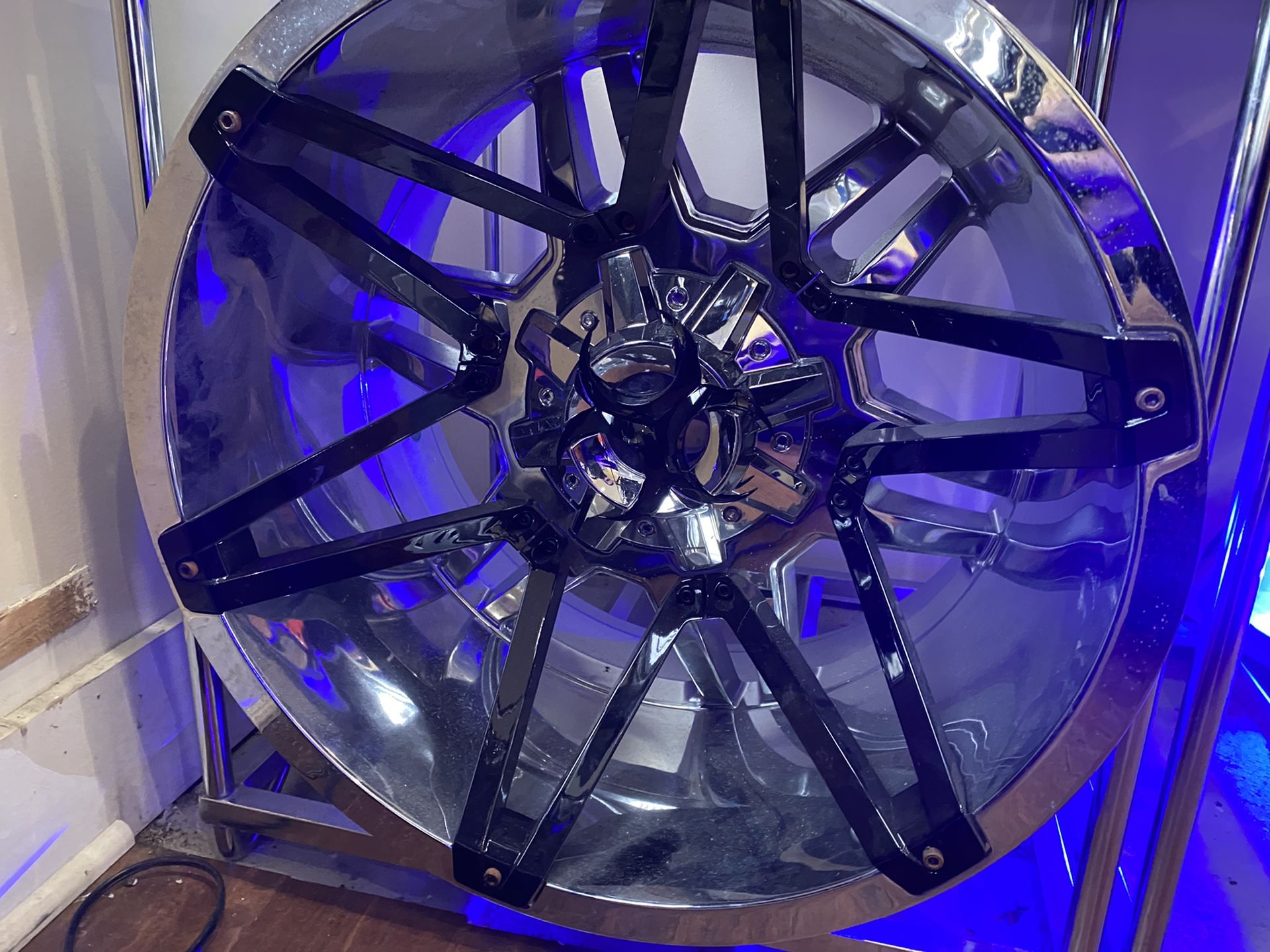 20x12 chrome rims